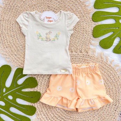 Conj. Blusa Coelhinho Bordada e Short Margaridas - Laranja e Areia